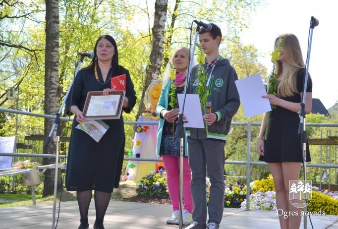 Ogrē notiek Mākslas diena "Mamma māksla"