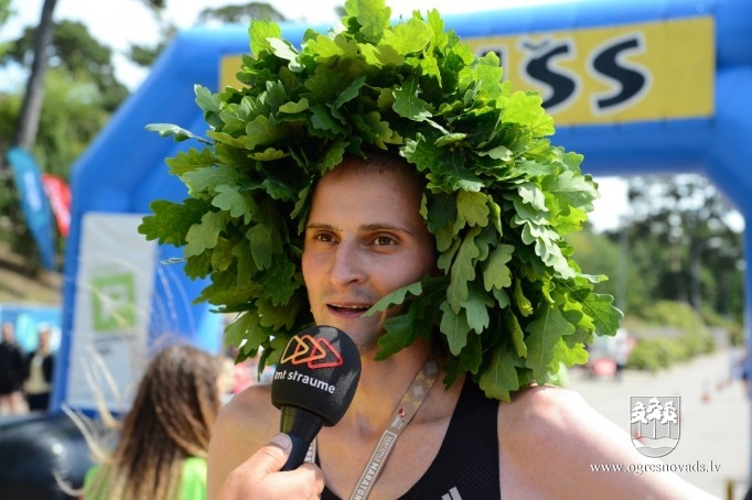 R.Rozem un R.Kaimiņam dubultuzvara Ventspils maratonā