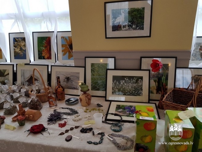 Mazozolieši lepojas ar saviem talantiem