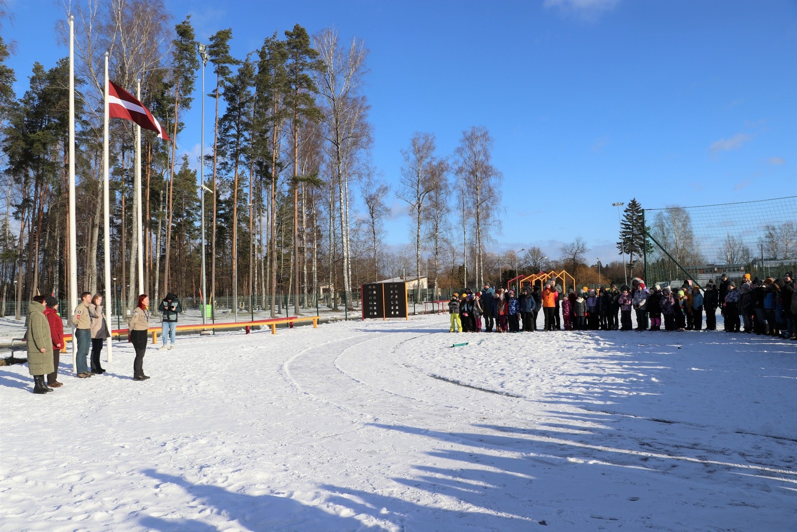 Ikšķilē sākusies mazskautu un guntiņu ziemas nometne “Tuk, tuk, kas tur?”