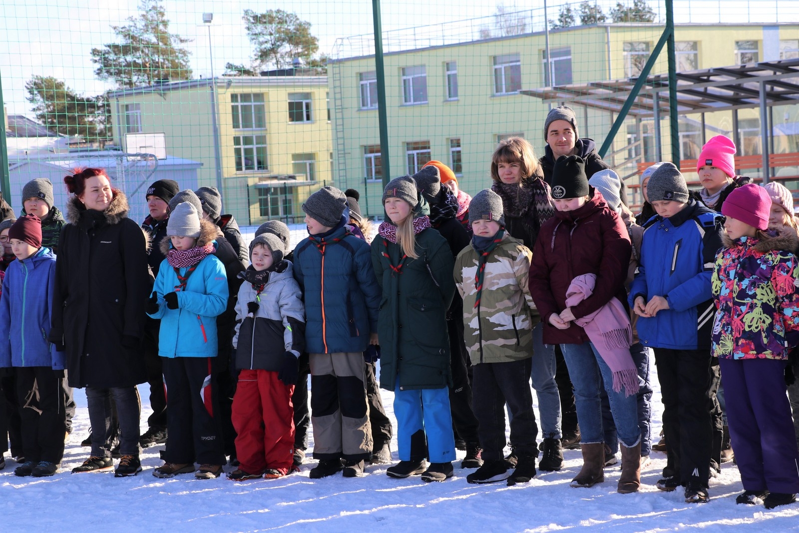 Ikšķilē sākusies mazskautu un guntiņu ziemas nometne “Tuk, tuk, kas tur?”