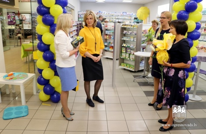 Krīzes centram dāvina kinētiskās smiltis