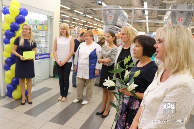 Krīzes centram dāvina kinētiskās smiltis