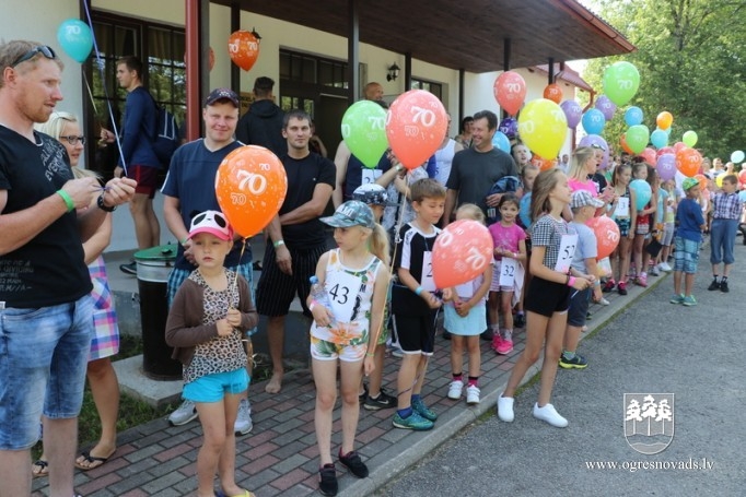 Meņģelē aizvadīti 70. sporta svētki!