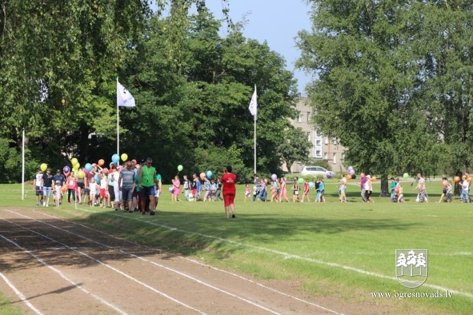 Meņģelē aizvadīti 70. sporta svētki!