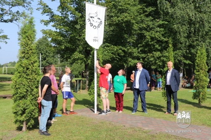Meņģelē aizvadīti 70. sporta svētki!