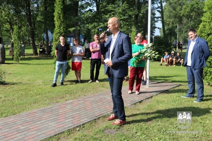 Meņģelē aizvadīti 70. sporta svētki!