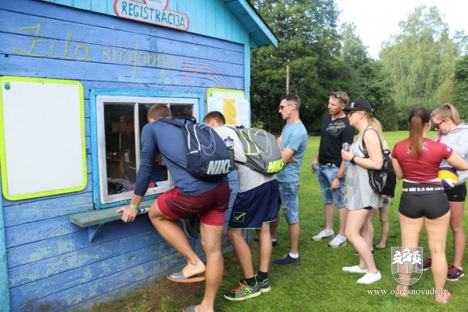 Meņģelē aizvadīti 70. sporta svētki!