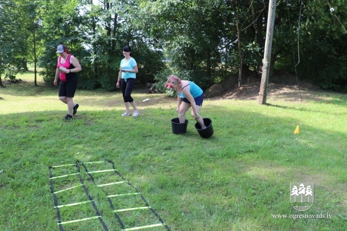 Meņģelē aizvadīti 70. sporta svētki!