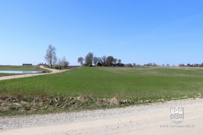 Atklāts velomaršruts Ogres upes ielejas dabas parkā