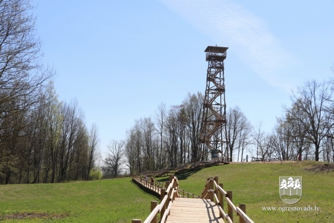 Atklāts velomaršruts Ogres upes ielejas dabas parkā