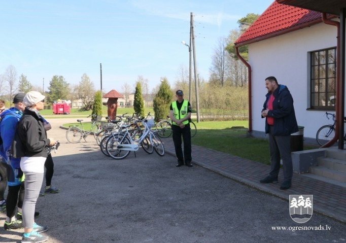 Atklāts velomaršruts Ogres upes ielejas dabas parkā