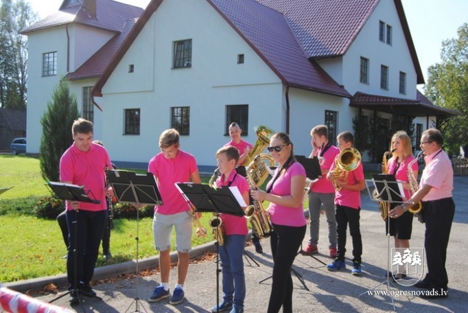 Zemnieku un lauksaimnieku diena 2016 Meņģelē