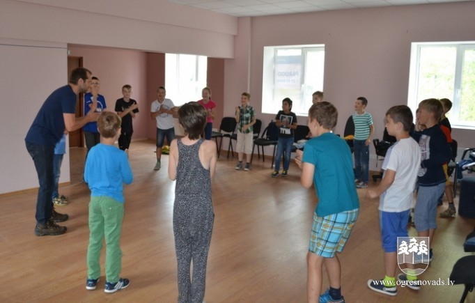 Tehniskās jaunrades nometne “Mēs būsim inženieri!” ir sākusies