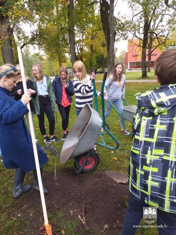 Mežu dienu projektā pilnveidota Suntažu ainava