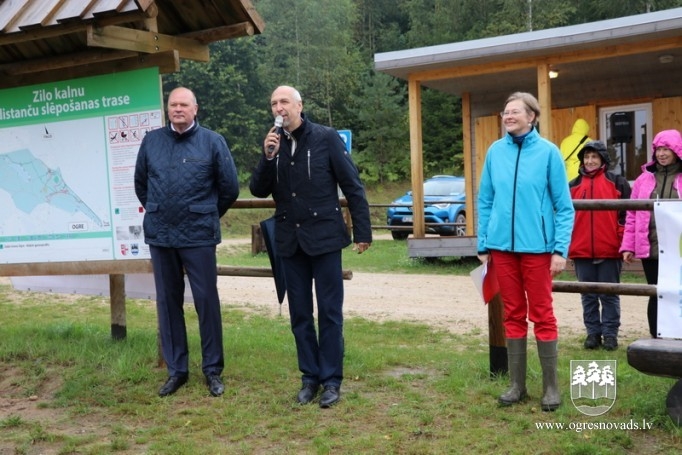 Bērni izzin mežā notiekošos procesus