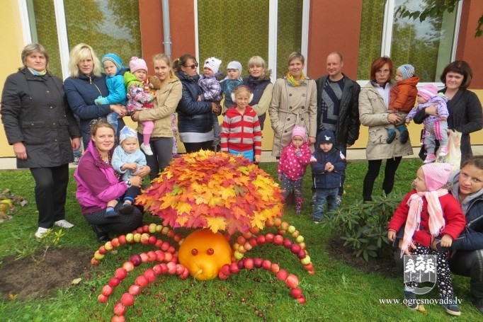 Madlienas PII "Taurenītis" aizvadīta  Miķeļdiena