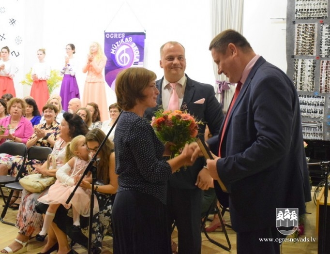 Ogres pilsētas skolās sācies jaunais mācību gads