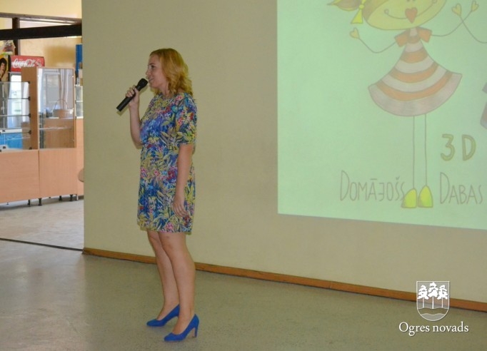 Ogres sākumskolā aizvadīta bērnu dienas nometne "3D - domājošs dabas draugs"