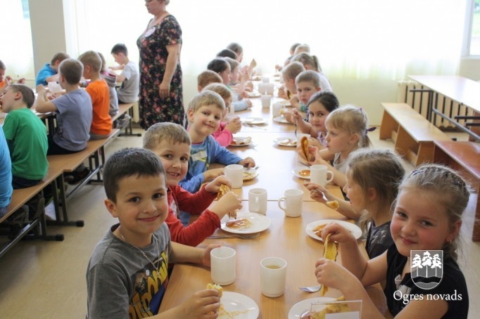 Nometne „Vasaras mozaīka” Jaunogres vidusskolā