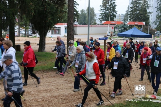 Nūjošanas sezona noslēdzas ar pārgājienu Zilajos kalnos