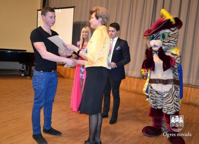 Novada zinātniski pētniecisko darbu konkursa noslēgums