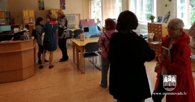 Ogrē viesojas bibliotekāri no Rīgas