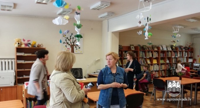Ogrē viesojas bibliotekāri no Rīgas