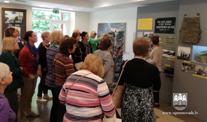 Ogrē viesojas bibliotekāri no Rīgas
