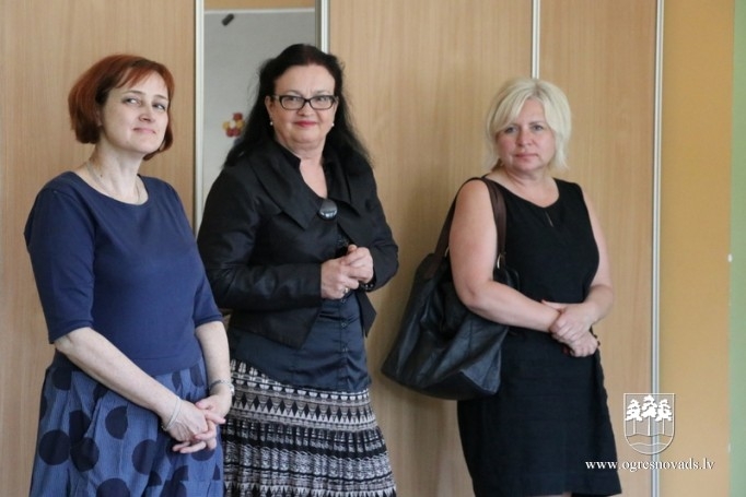 Radošā procesā radusies izstāde “Dubultais čilītis”
