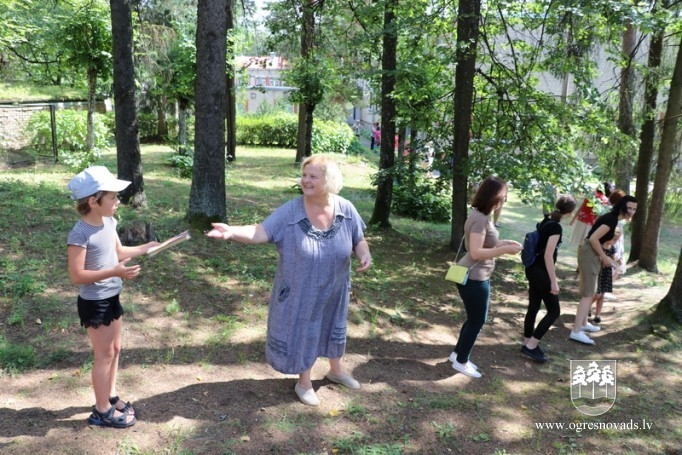 OCB notikusi akcija “Grāmatu ķēde”. 26.07.2019.