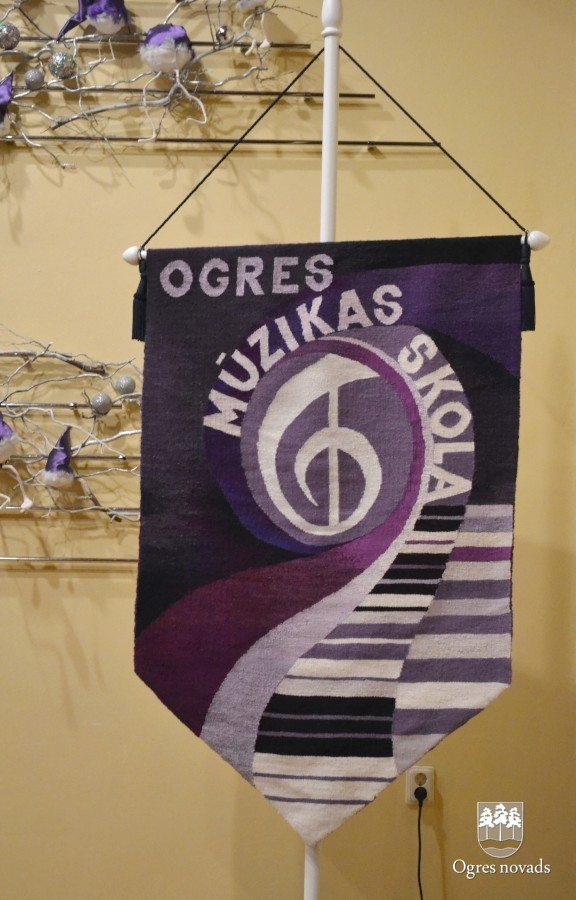 Ogrei 85. Pasākums Ogres mūzikas skolā