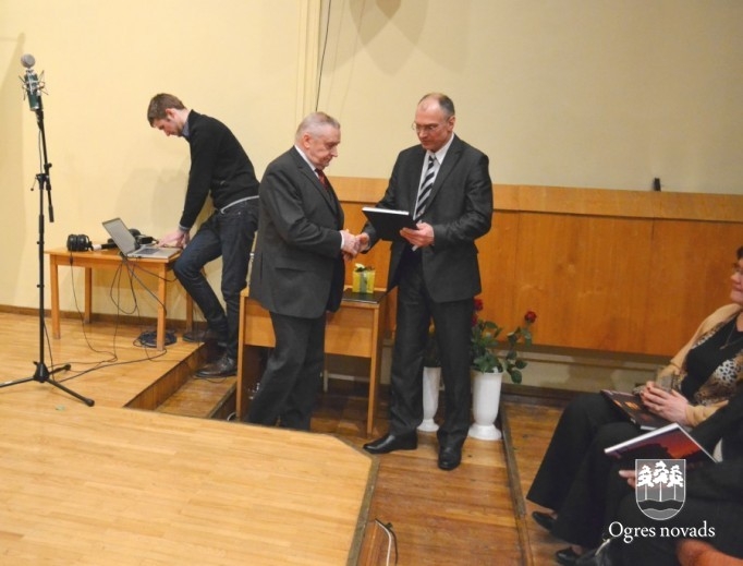 Ogrei 85. Pasākums Ogres mūzikas skolā