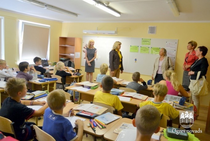 Skolu pieņemšana 2013