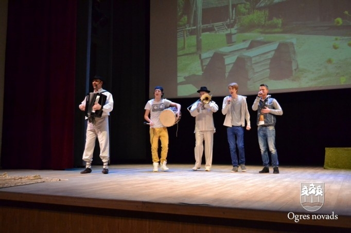 Ogres Muzikālā teātra dibināšana