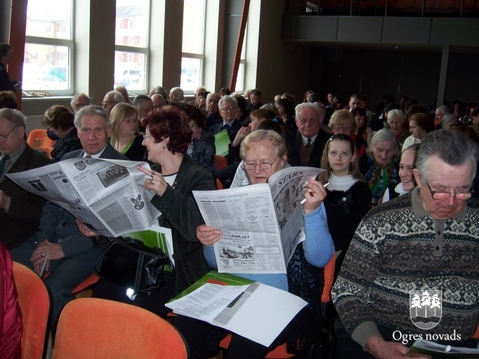 Ogres politiski represēto klubam 25