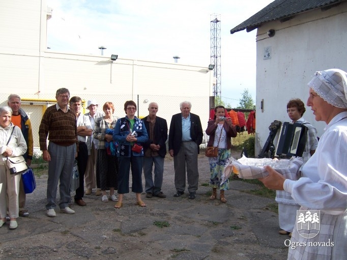 Ogres politiski represēto klubam 25
