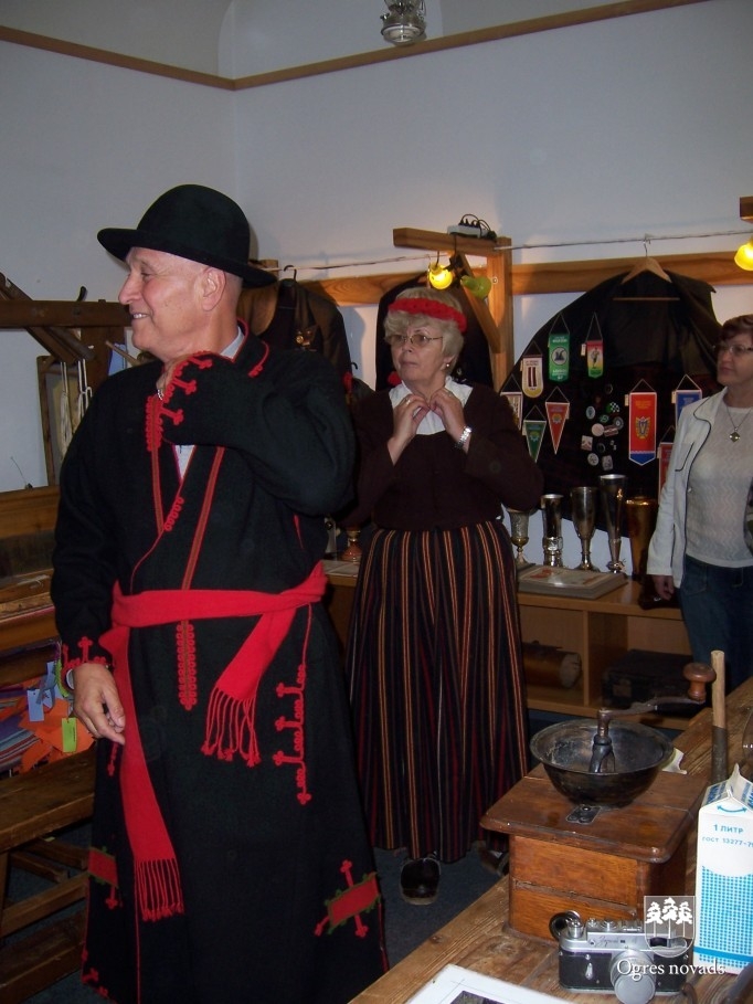 Ogres politiski represēto klubam 25