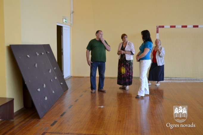 Ogres novada skolu pieņemšana 2013