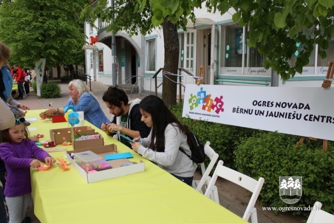 Mācību gada noslēgumā - festivāls “Ogres ritmos”