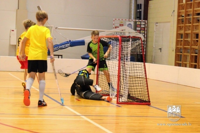 Ogres Vilki U11 sekmīgi uzsāk sezonu!