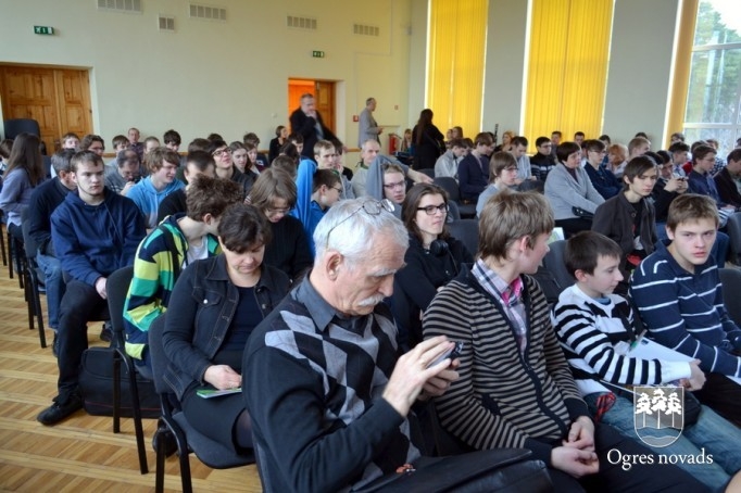 Informātikas olimpiādes atklāšana