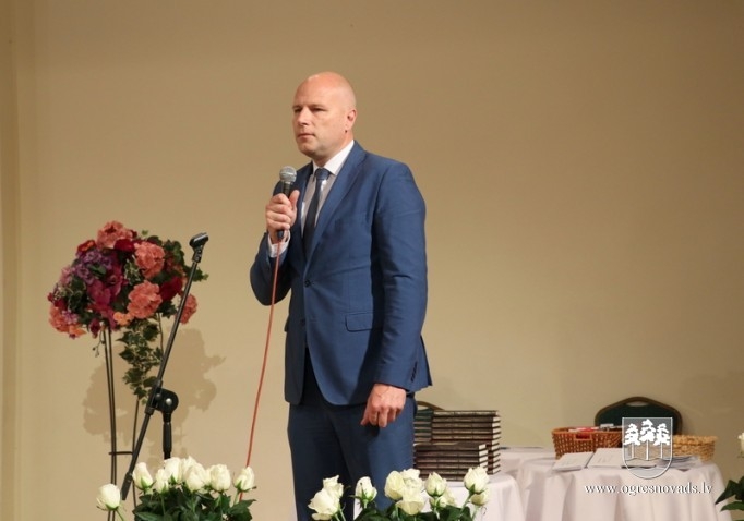 Godina olimpiāžu, konkursu un sacensību uzvarētājus