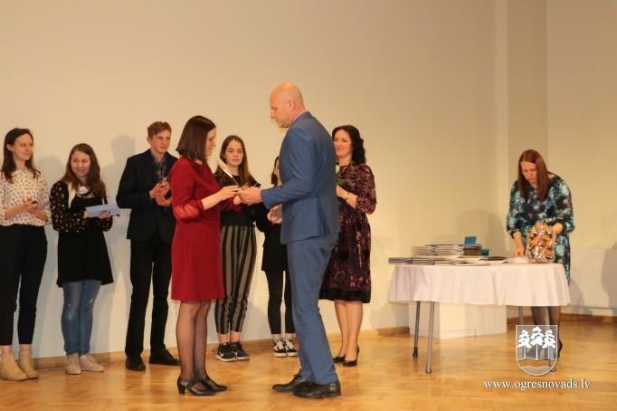 Godina olimpiāžu, konkursu un sacensību uzvarētājus 2019