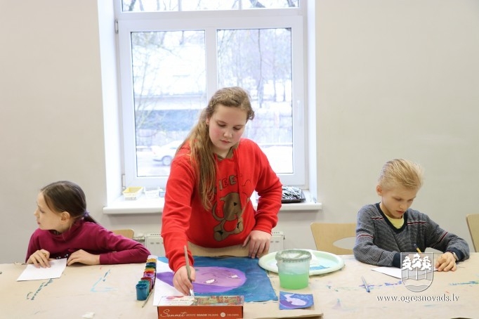 Ogres Mākslas skola turpina iet pa attīstības ceļu