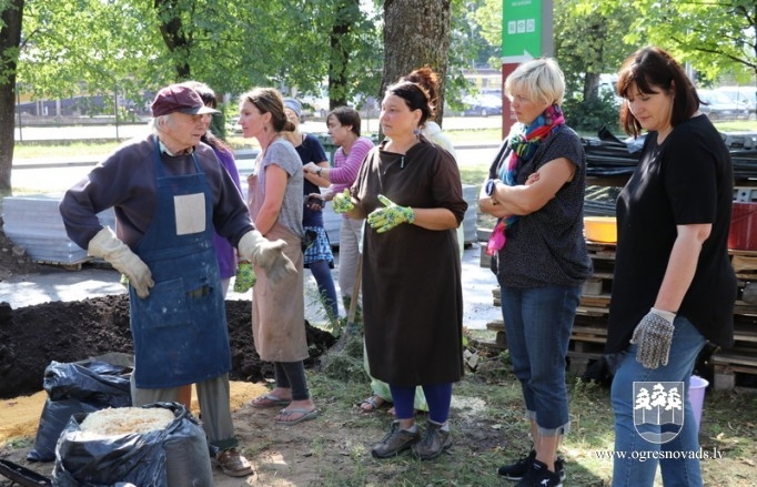 Ogrē notiek keramikas un tekstila simpozijs. 07.08.2019.