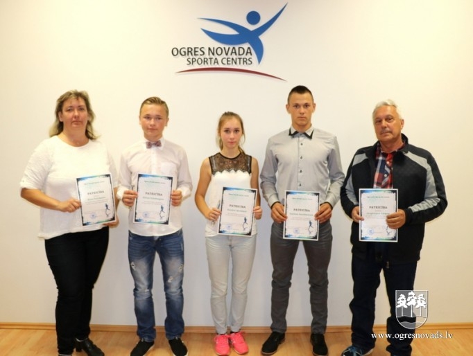Sporta centrs sveic savus vieglatlētus