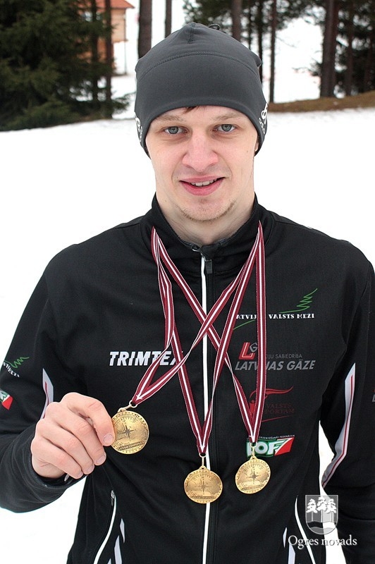 Mūsu ziemas orientieristiem medaļu birums Latvijas čempionātā