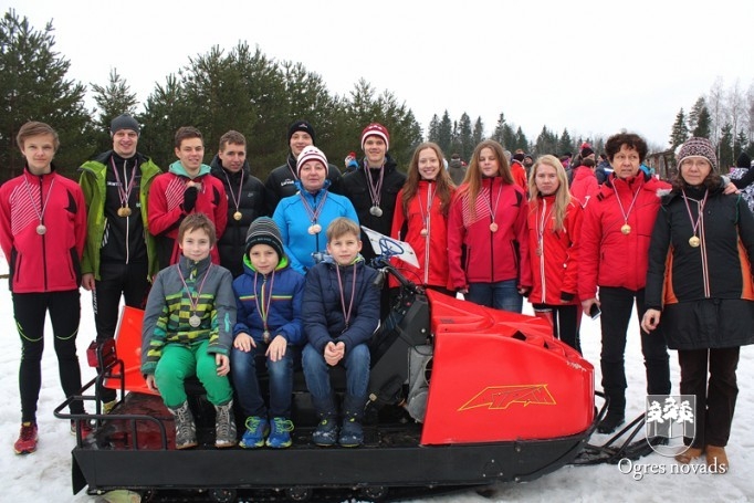 Mūsu ziemas orientieristiem medaļu birums Latvijas čempionātā