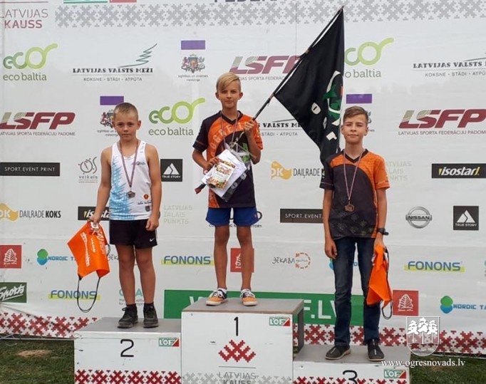 Ogres orientieristiem medaļas Latvijas čempionātā Turaidā